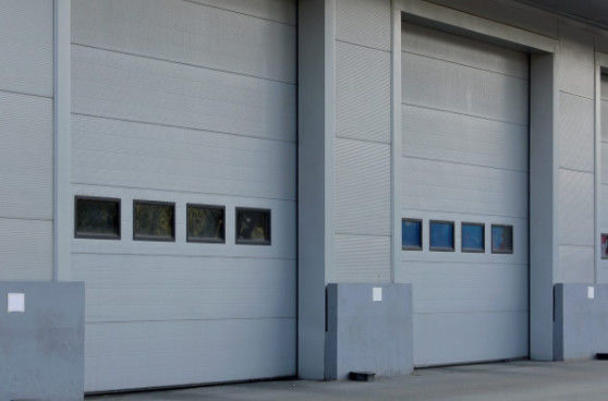 एल्यूमीनियम इंसुलेटेड सेक्शनल दरवाजे आधुनिक सुरक्षा मोटाई 2.0 मिमी आवासीय गेराज और इंसुलेटेड सेक्शनल दरवाजा