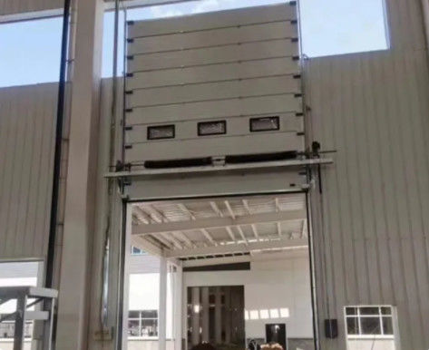 औद्योगिक अछूता अनुभागीय दरवाजे 40-45m3 / किलोग्राम उच्च घनत्व Polyurethane फोम