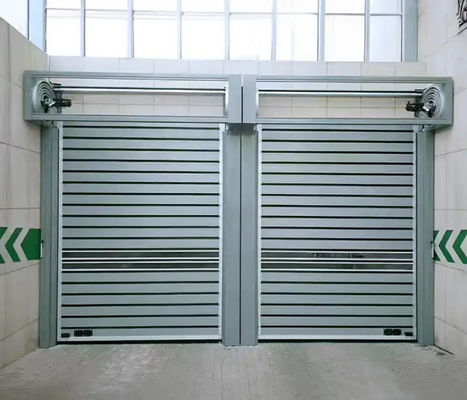 पीएलसी नियंत्रित स्पीड स्पाइरल दरवाजा 0.8m/s 220V/50HZ पर खोलने और बंद करने की गति के साथ अनुकूलित