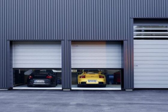 एल्यूमीनियम मिश्र धातु मोटर शक्ति 075KW एल्यूमीनियम उच्च गति सर्पिल दरवाजा स्वचालित अछूता थर्मल इन्सुलेशन रोल अप दरवाजे