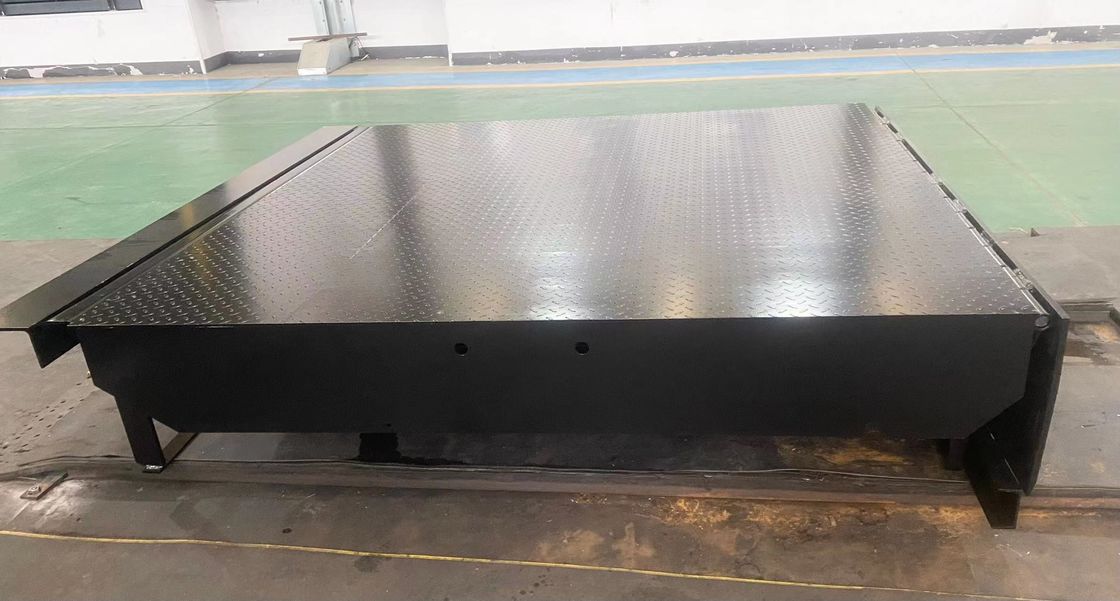 डॉक डोर लेवलर्स 25000-40000LBS सुरक्षित डिजाइन अनुकूलित कार्यशाला स्वचालित डॉक प्लेट