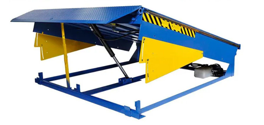 कार्यशाला स्वचालित डॉक प्लेट डॉक डोर लेवलर्स 25000-40000LBS सुरक्षित डिजाइन यांत्रिक मंच आकार अनुकूलन योग्य
